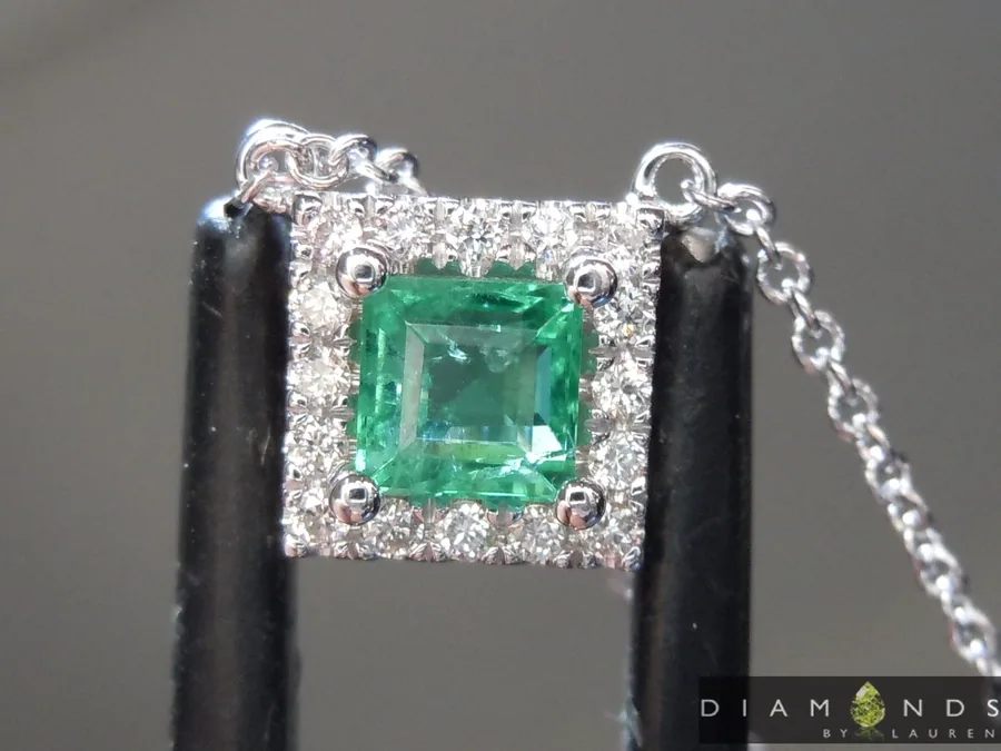 0.35ct Emerald Cut Emerald Pendant R10034