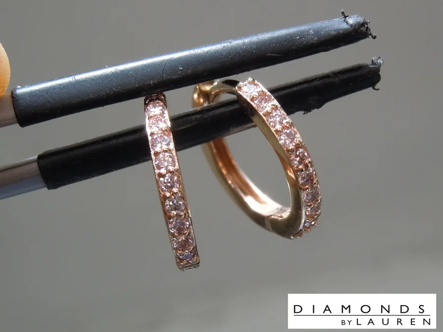 0.18ctw Pink Round Brilliant Diamond Earrings R10044