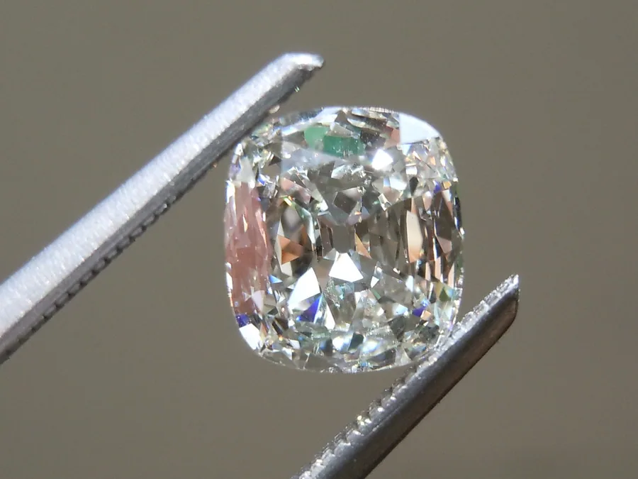 0.90ct I SI2 Cushion Cut Diamond R10078