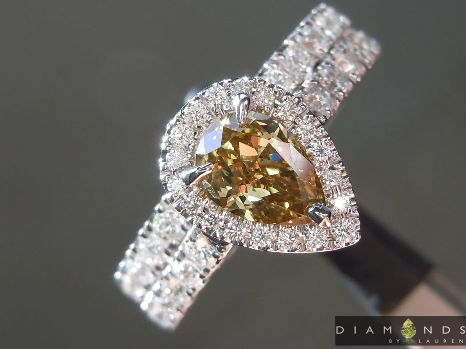 0.70ct Brown Pear Shape Diamond Ring Set R10211