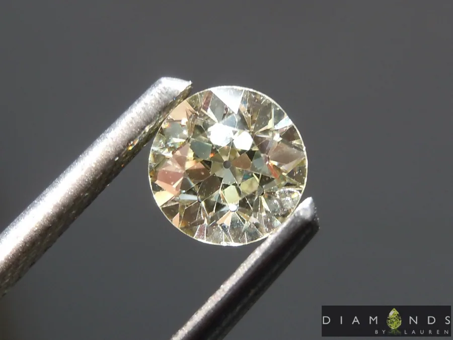 0.78ct Q-R VS2 Circular Brilliant Diamond R10382