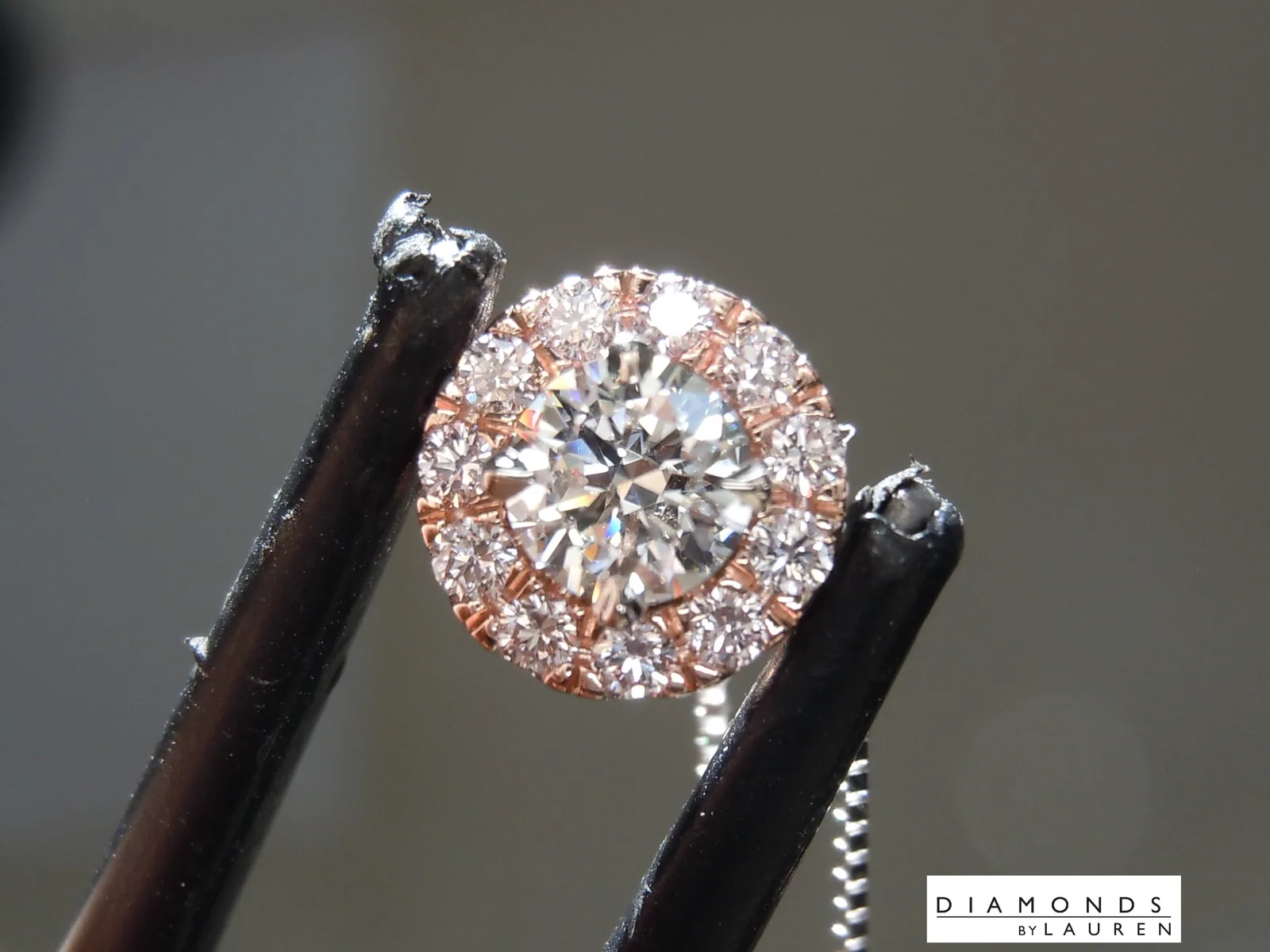 0.25ct D VS2 Round Brilliant Diamond Necklace R10563