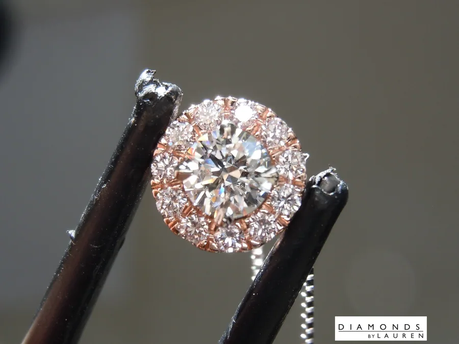0.25ct D VS2 Round Brilliant Diamond Necklace R10563