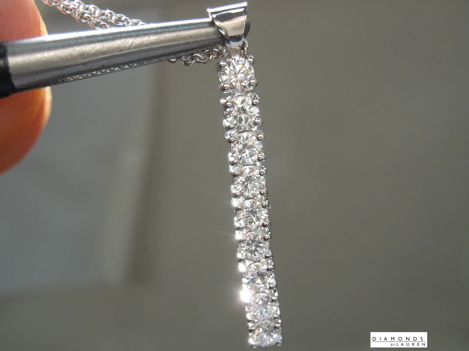 0.81ctw F VS1 Round Brilliant Lab Grown Diamond Pendant R10801
