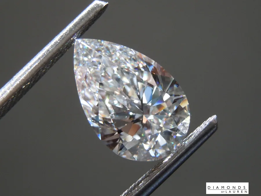 3.01ct D VS1 Pear Shape Lab Grown Diamond R10881