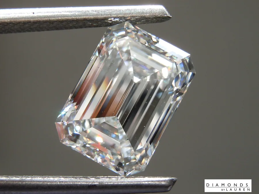 4.03ct E VVS2 Emerald Cut Lab Grown Diamond R10892