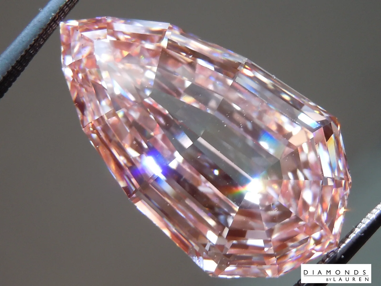 12.36ct Pink VS1 Pear Shape Lab Grown Diamond R10936