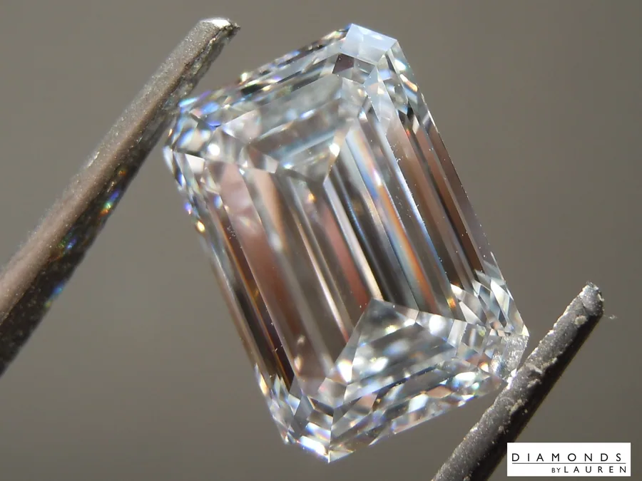 4.25ct E VS1 Emerald Cut Lab Grown Diamond R10940