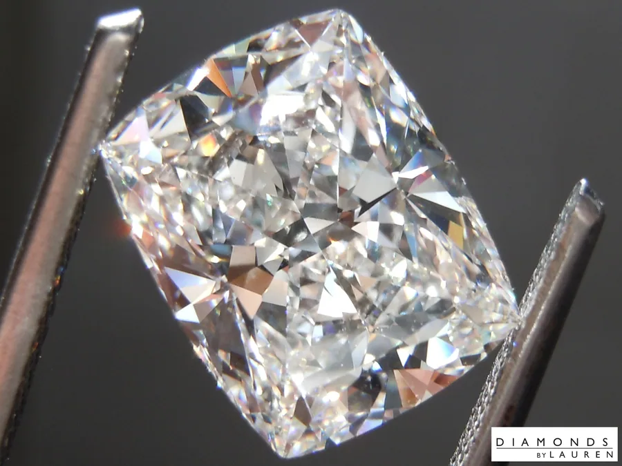 5.27ct E VS1 Cushion Cut Lab Grown Diamond R11036