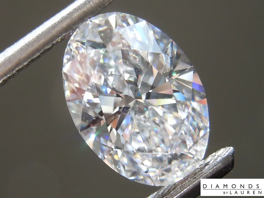2.03ct D Internally Flawless Oval Shape Lab Grown Diamond R11155