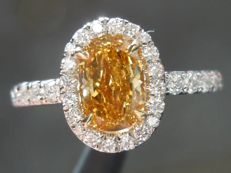 0.88ct Intense Orange Yellow SI2 Oval Diamond Ring R3336