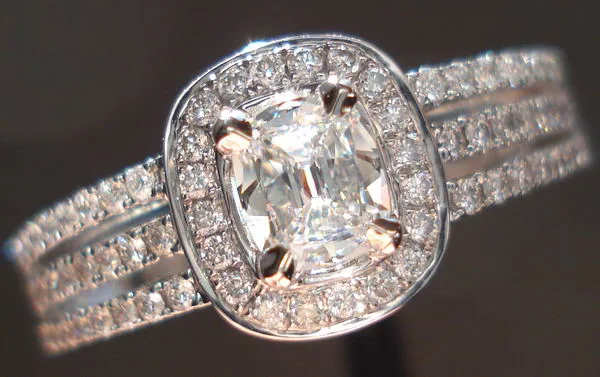 .30ct G VS1 Cushion Cut Diamond Ring R3628