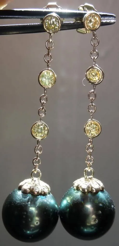 South Sea Pearl and Diamond Earrings R4074