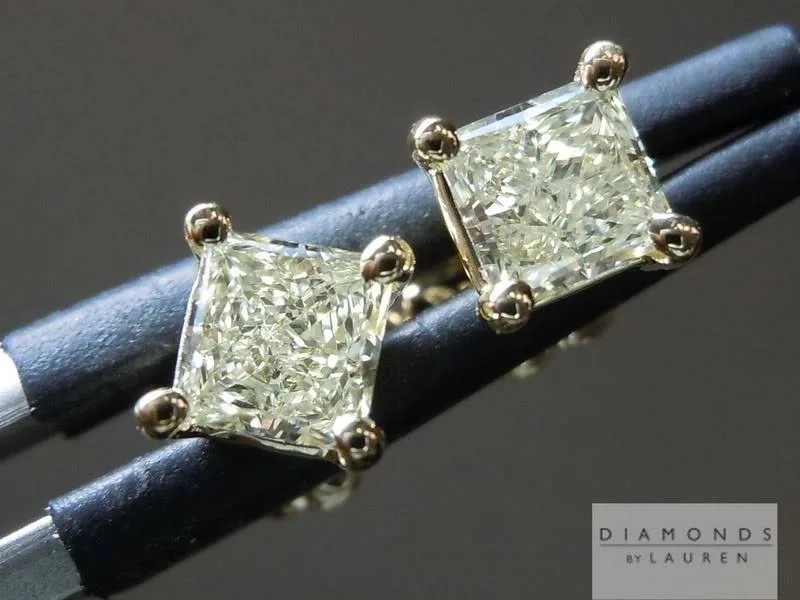0.62ctw W-X VS1-SI1 Princess Cut Diamond Earrings R4598