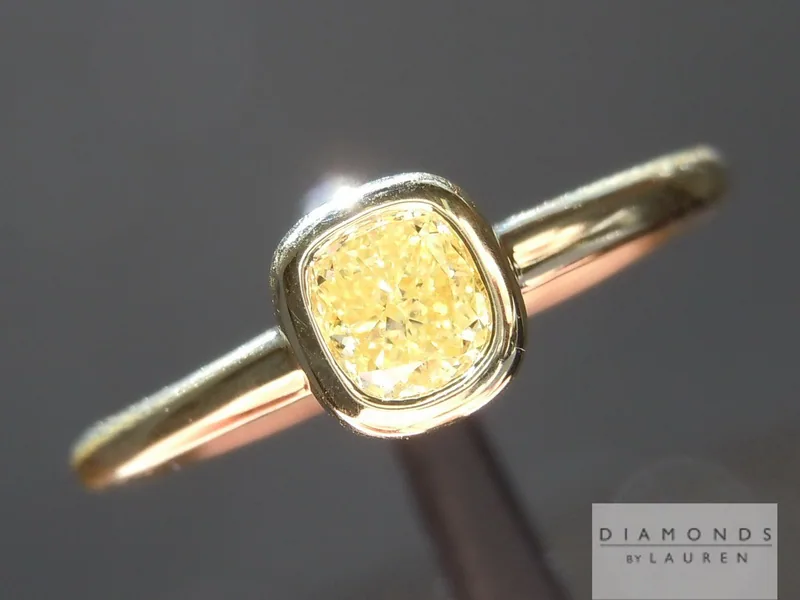 0.36ct Yellow VVS2 Cushion Cut Diamond Ring R4897