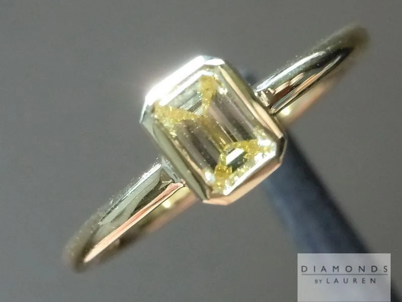 0.32ct Fancy Yellow VS2 Emerald Cut Diamond Ring R4898