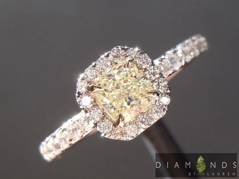 0.38ct Yellow VVS2 Radiant Cut Diamond Ring R5482
