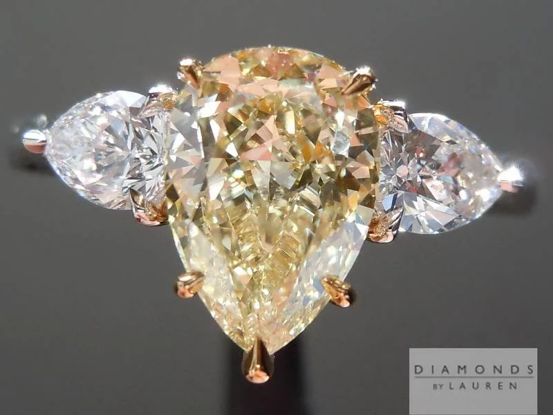 1.51ct Fancy Light Yellow VS2 Pear Diamond Ring R5608