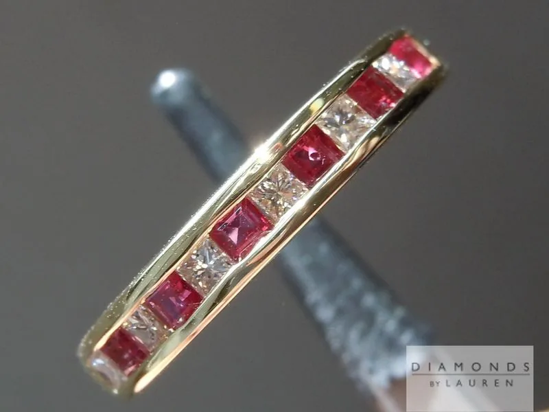 0.65ctw Natural Ruby and Diamond Ring R6434