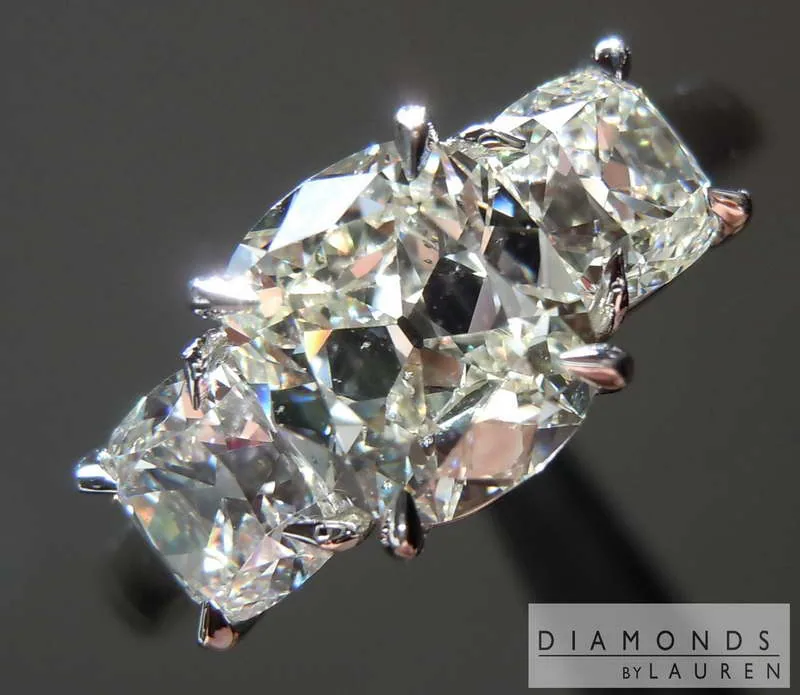 1.05ct K SI1 Cushion Cut Diamond Ring R7305