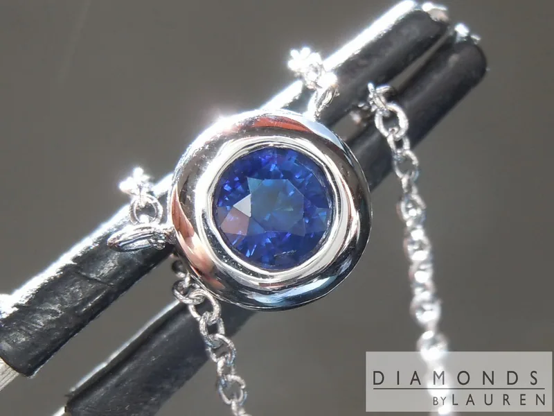 0.39ct Blue Round Brilliant Sapphire Necklace R7444
