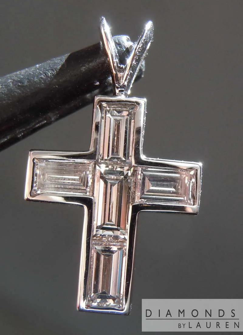 .45ctw G VS Diamond Cross Pendant R8104