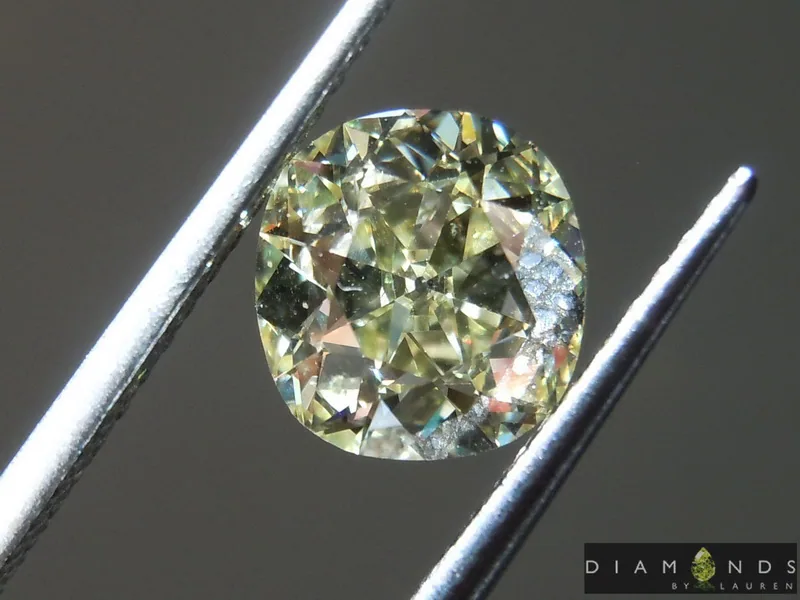 1.29ct Y-Z VS1 Cushion Cut Diamond Ring R9139
