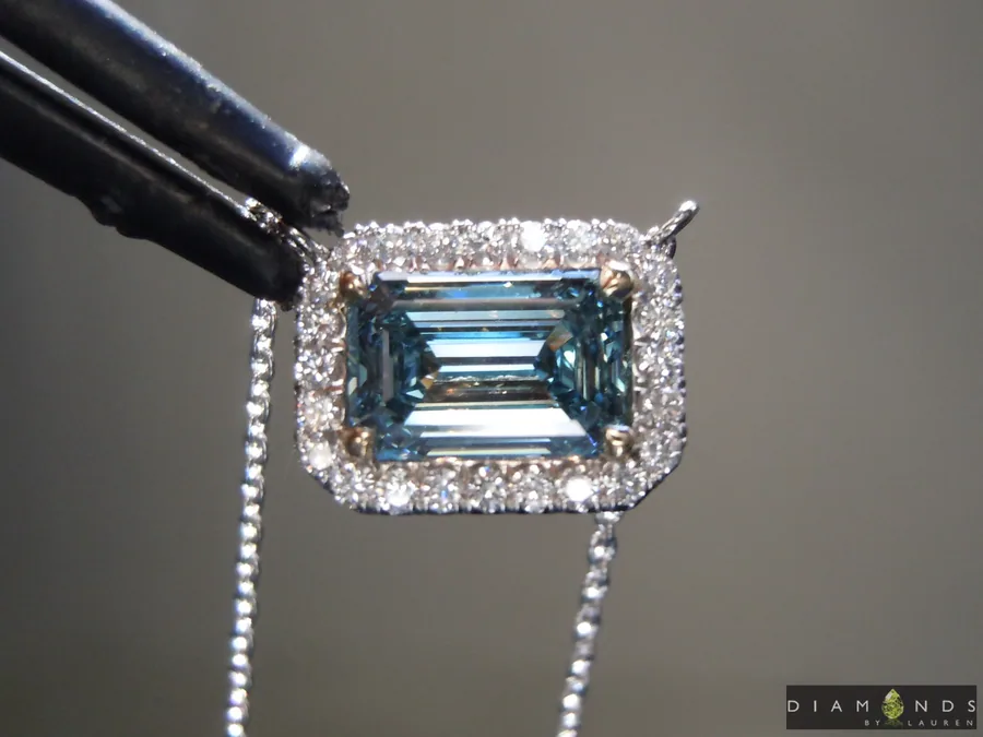 1.02ct Blue VS2 Emerald Cut Lab Grown Diamond Necklace R9415
