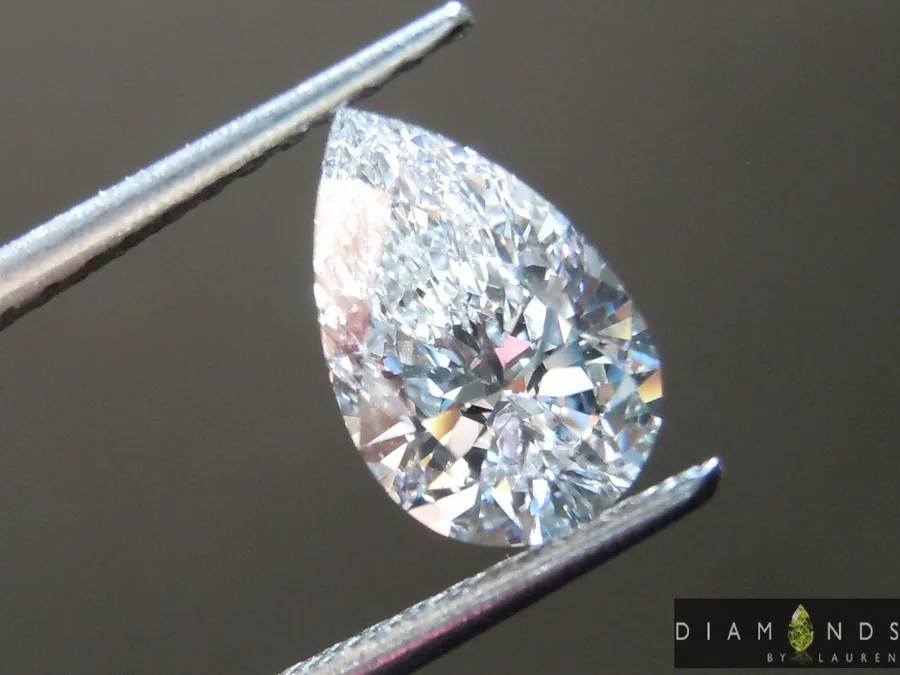 0.87ct D VS1 Pear Shape Lab Grown Diamond R9486