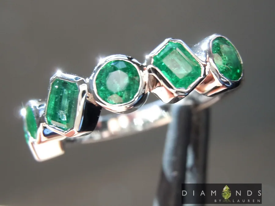 1.18ctw Mixed Shape Emerald Band R9804