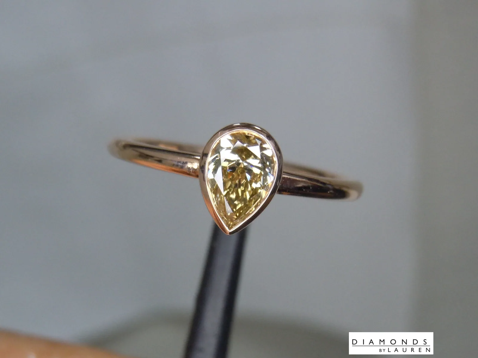 0.52ct Brown Pear Shape Diamond Ring R9994