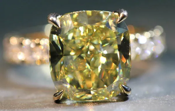 Custom Made  Diamond Studded Ring with Claw Shaped Prongs SO3451